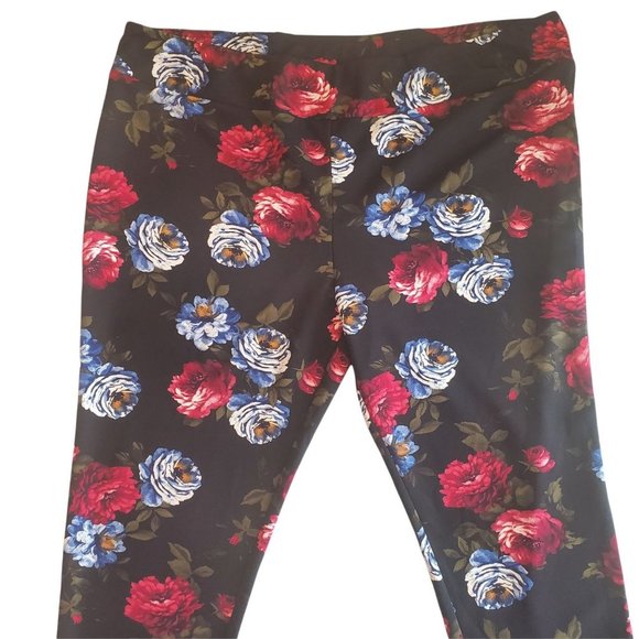 Mr. Max Fashions Floral  Pants - Picture 4 of 10